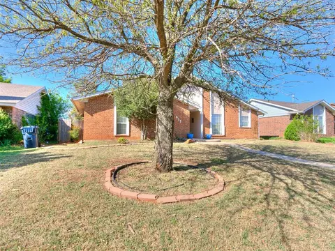 617 NW 140th St, Edmond, OK 73013