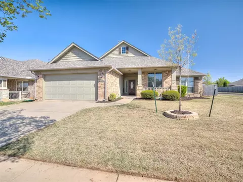 18500 Las Meninas Dr, Edmond, OK 73012