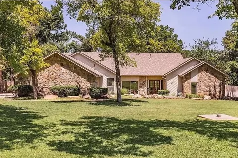 5304 Bonney Dr, Edmond, OK 73034
