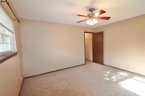 2017 Crestmont St, Norman, OK 73069 photo 24