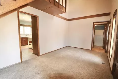 2017 Crestmont St, Norman, OK 73069 photo 15