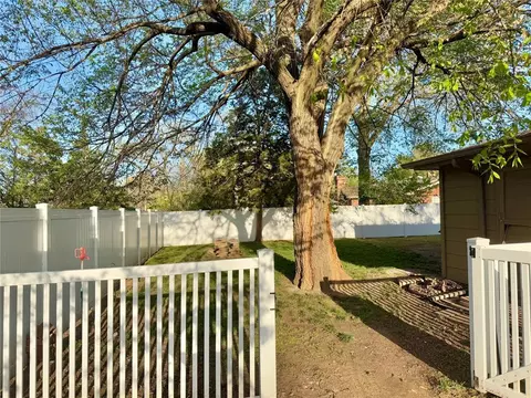 2017 Crestmont St, Norman, OK 73069 photo 36