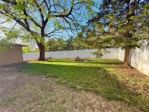 2017 Crestmont St, Norman, OK 73069 photo 38