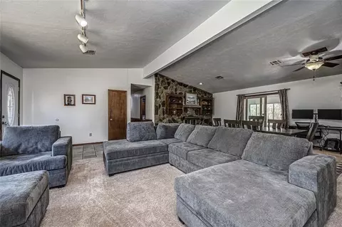 116 Stonegate Dr, Guthrie, OK 73044 photo 30