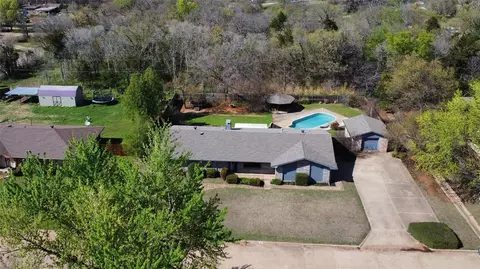 116 Stonegate Dr, Guthrie, OK 73044 photo 4