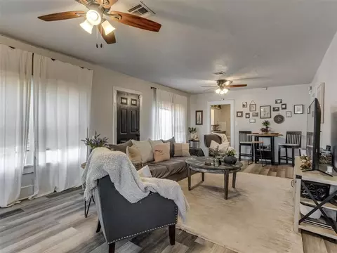 922 E Main St, Norman, OK 73071 photo 5