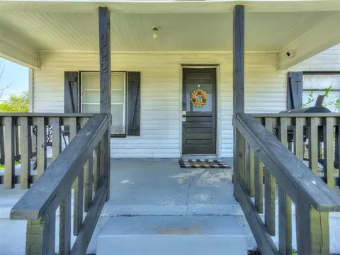 922 E Main St, Norman, OK 73071 photo 2