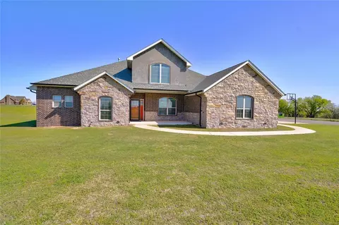 6093 W Washington Ave, Piedmont, OK 73078