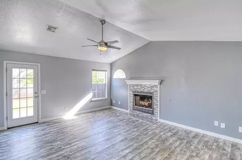 1017 Pinecrest St, Norman, OK 73071 photo 6