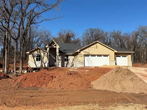 12075 Cyrus Blvd, Guthrie, OK 73044