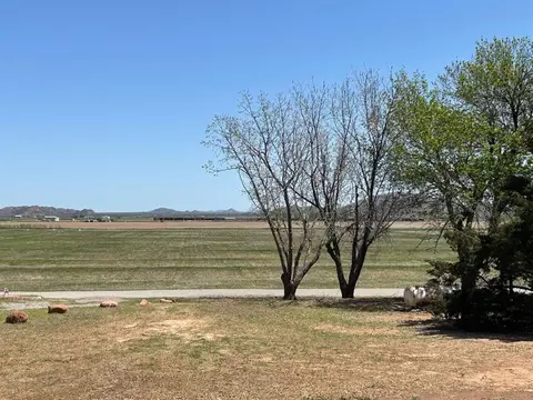 55 Hicks Mountain Rd, Lone Wolf, OK 73655 photo 6