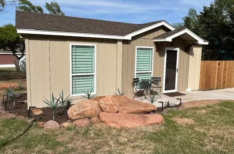 55 Hicks Mountain Rd, Lone Wolf, OK 73655 photo 3