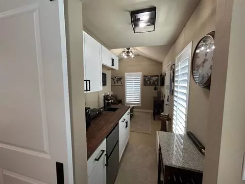 55 Hicks Mountain Rd, Lone Wolf, OK 73655 photo 10