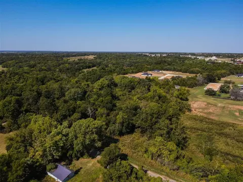37614 W Macarthur St, Shawnee, OK 74804