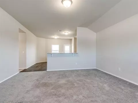 610 Audrey Dr, Tuttle, OK 73089 photo 5
