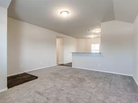 610 Audrey Dr, Tuttle, OK 73089 photo 4