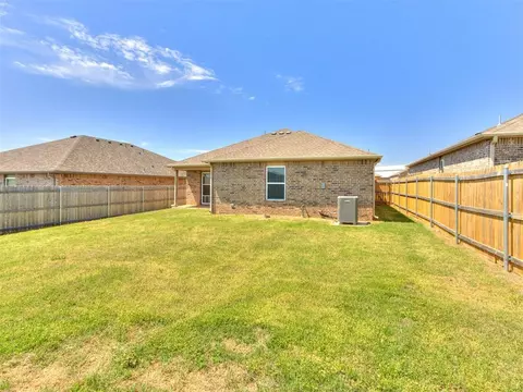 610 Audrey Dr, Tuttle, OK 73089 photo 38