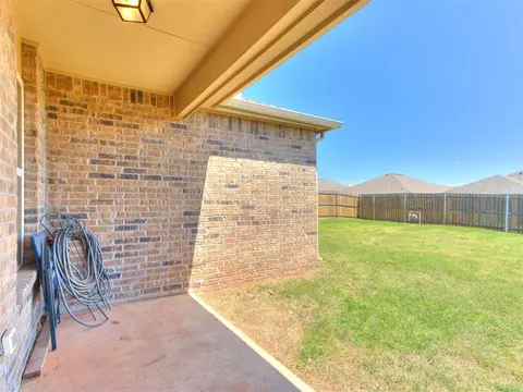 610 Audrey Dr, Tuttle, OK 73089 photo 39