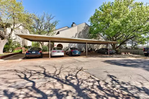 11140 Stratford Dr #622, Oklahoma City, OK 73120
