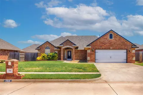 708 N Buckhorn Way, Mustang, OK 73064