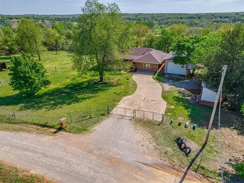 12624 34g Dr, Newalla, OK 74857