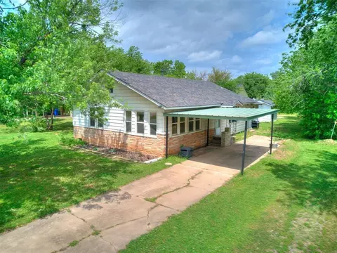 123 W Mosier St, Norman, OK 73069