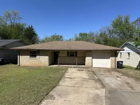 212 S Osage Ave, Shawnee, OK 74801