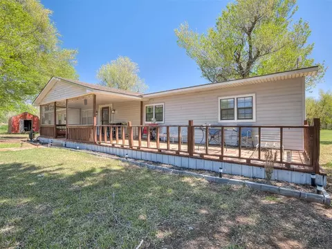 1601 S Shepard Ave, El Reno, OK 73036