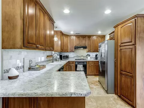 7724 NW 20th St, Bethany, OK 73008 photo 9