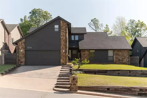 804 Richmond Rd, Edmond, OK 73034