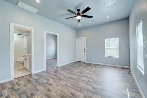 810 E 9th St, Chandler, OK 74834 photo 6
