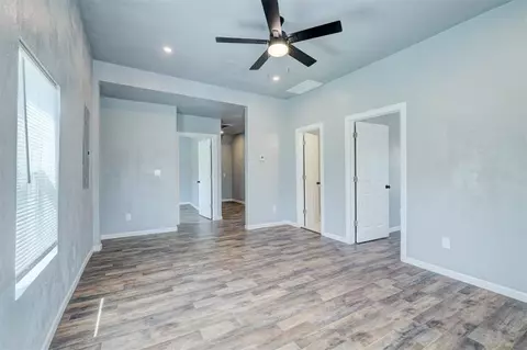 810 E 9th St, Chandler, OK 74834 photo 5