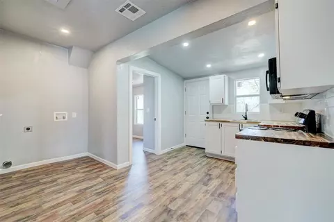 810 E 9th St, Chandler, OK 74834 photo 8