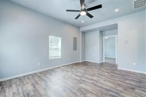 810 E 9th St, Chandler, OK 74834 photo 7
