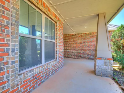 1316 Atalon Dr, Moore, OK 73160 photo 7