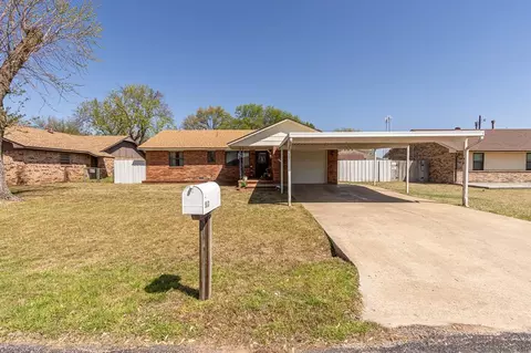 503 E Hudson St, Lexington, OK 73051