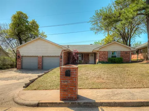 1404 Ridgecrest Rd, Edmond, OK 73013
