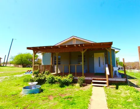 27063 State Highway 19 Hwy, Cyril, OK 73029