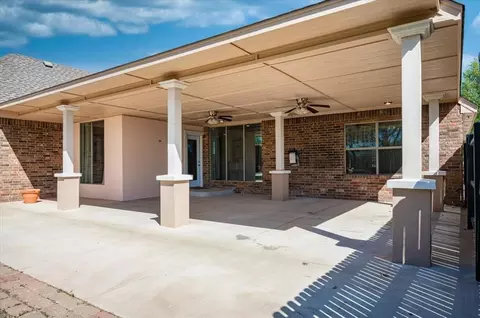 4606 Creekside Dr, Tuttle, OK 73089 photo 11