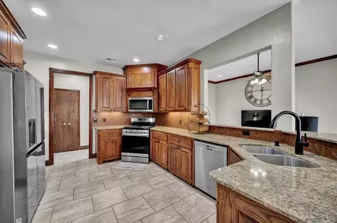 4606 Creekside Dr, Tuttle, OK 73089 photo 18