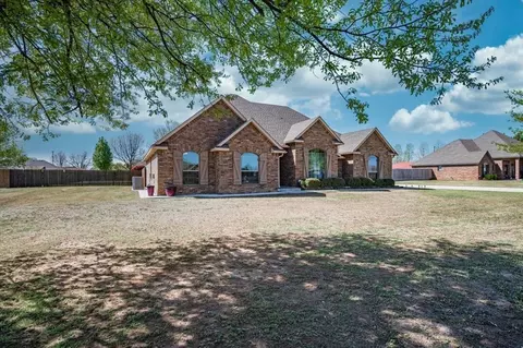 4606 Creekside Dr, Tuttle, OK 73089 photo 3