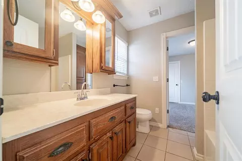 1105 Kelsi Dr, Moore, OK 73160 photo 25