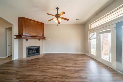 1105 Kelsi Dr, Moore, OK 73160 photo 11