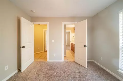 1105 Kelsi Dr, Moore, OK 73160 photo 28