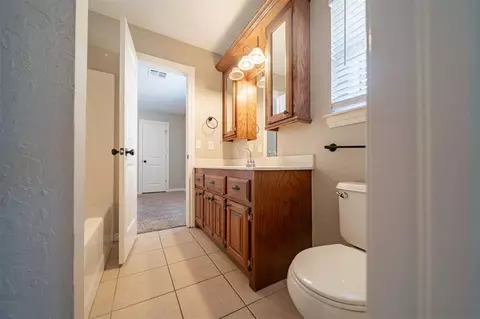 1105 Kelsi Dr, Moore, OK 73160 photo 26