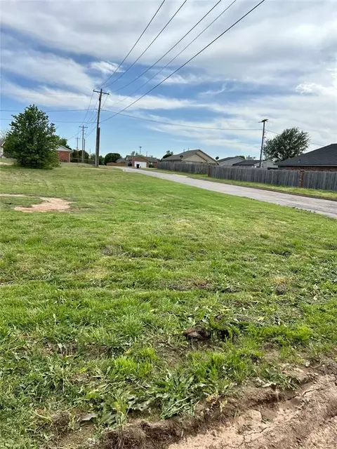 544 NW 112th St, Oklahoma City, OK 73114