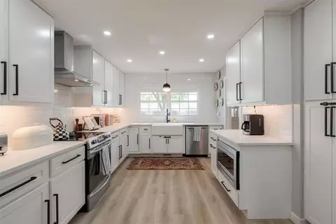 9917 Ashley Pl, Oklahoma City, OK 73120
