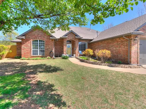 1716 Tifton Dr, Edmond, OK 73012