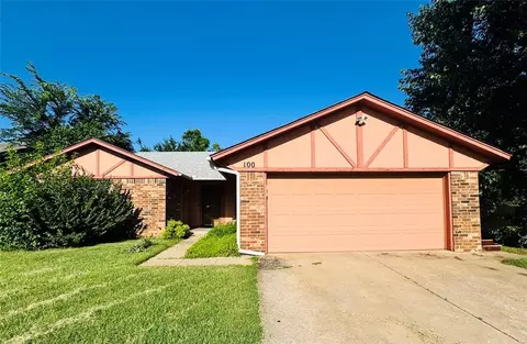 100 N Rockypoint Dr, Edmond, OK 73003