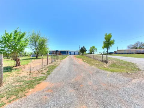 2141 County Road 1237, Tuttle, OK 73089 photo 34